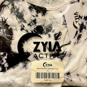 Zyia Black Hendrix tank